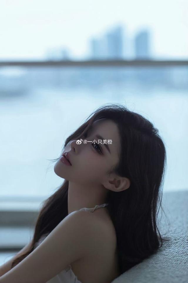 比基尼写真馆新片速递